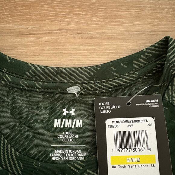 NWT Under Armour Men's UA Tech Vent Geode Short Sleeve in Forest Green sz Medium - Picture 4 of 6